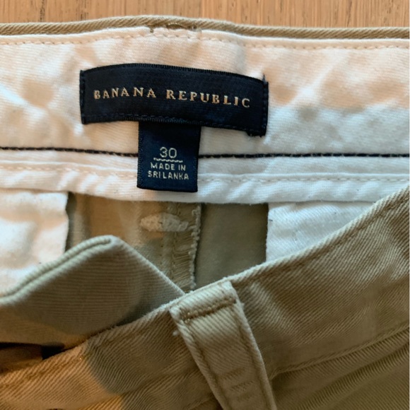 Banana Republic Shorts - Picture 2 of 3